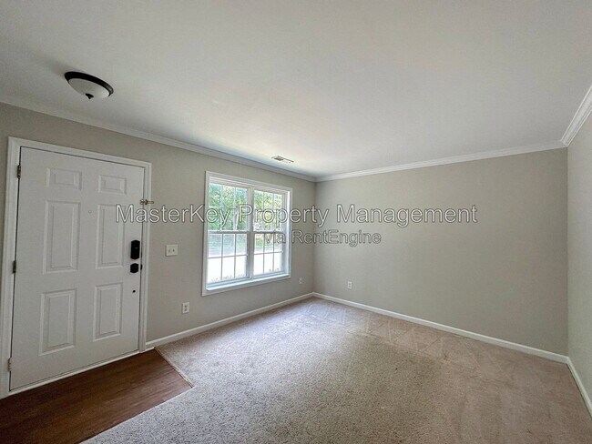 Building Photo - 69 Red Ln