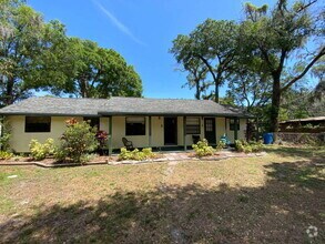 Building Photo - 5223 Peach Ave
