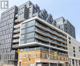 Building Photo - 8-908 Manor Rd W