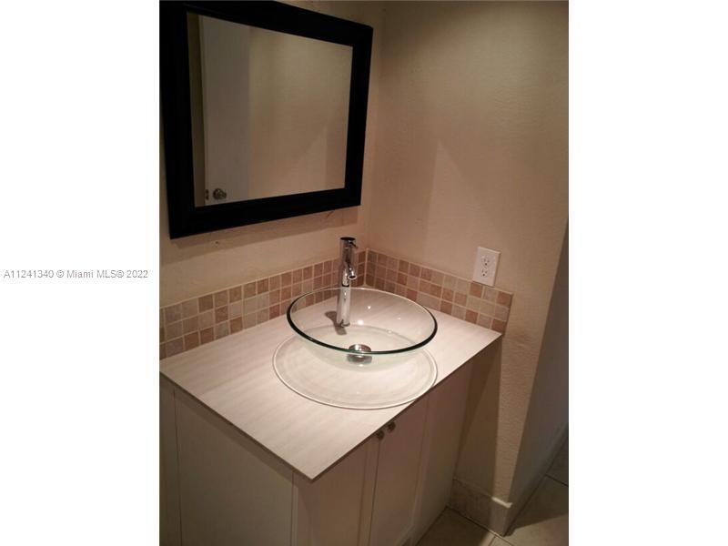 Foto principal - 4400 W 16th Ave