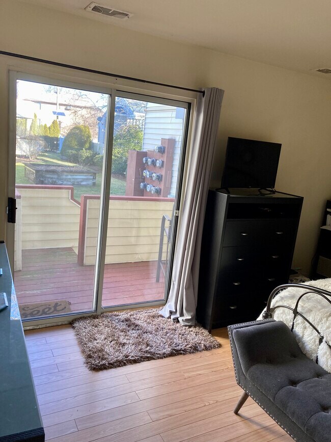 156 Liberty St Unit 15, Little Ferry, NJ 07643 Condo for Rent in