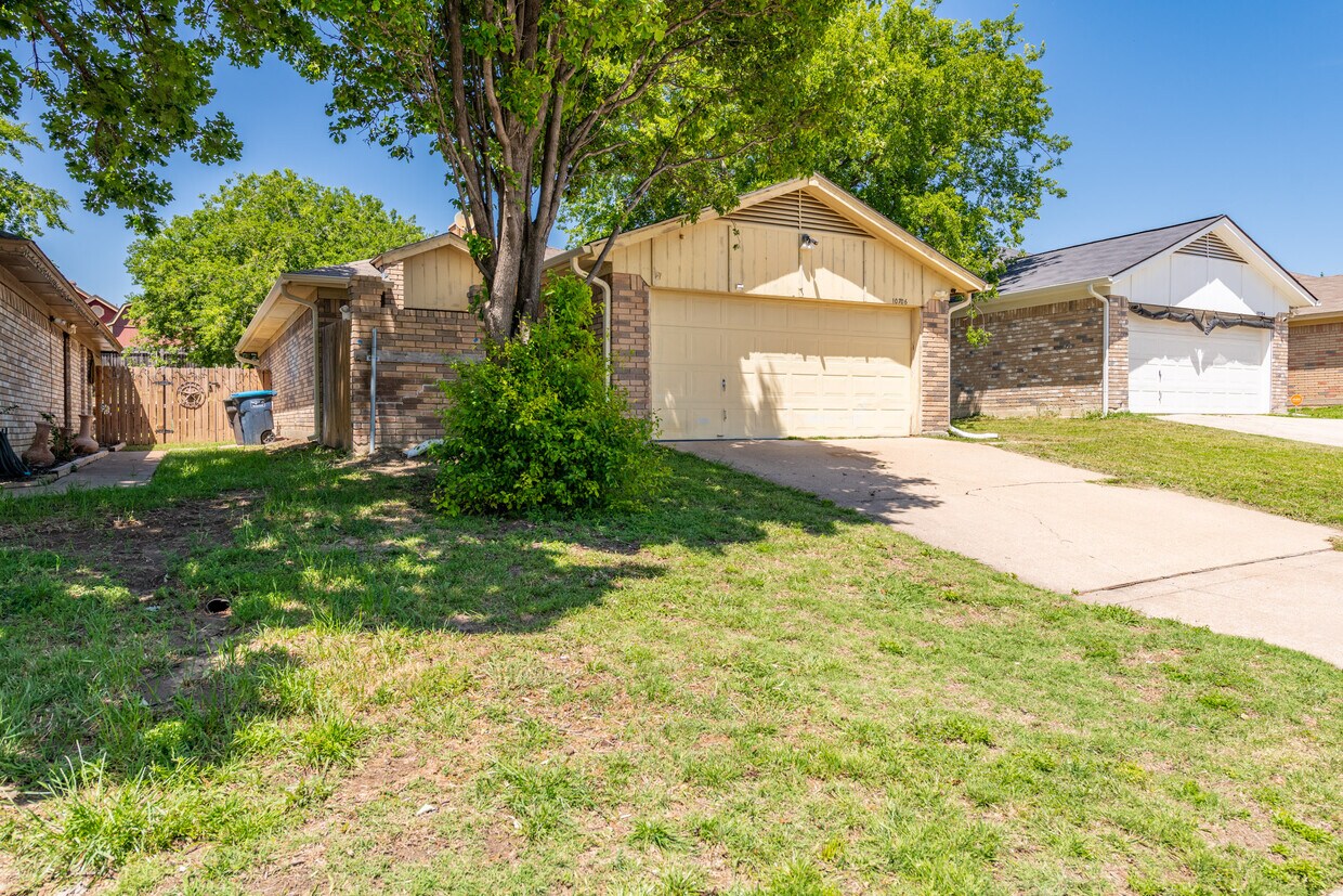 10706 Lone Pine Ln, Fort Worth, TX 76108 House Rental in Fort Worth