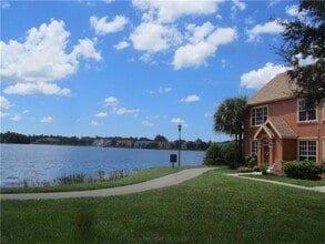 Building Photo - 9020 Lake Chase Island Way