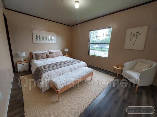 Foto del edificio - 7534 US-60