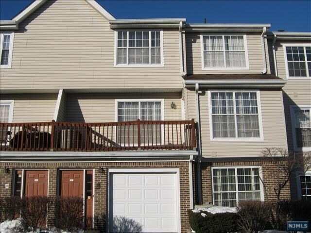 Primary Photo - 963 Westgate Dr