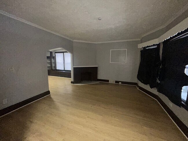 Foto del edificio - 13501 Casper Rd