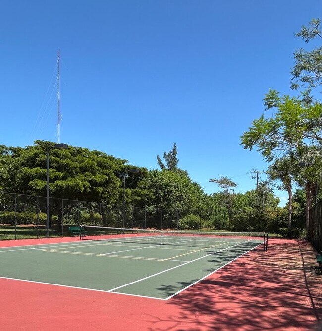 Foto del edificio - 10779 Paperbark Pl