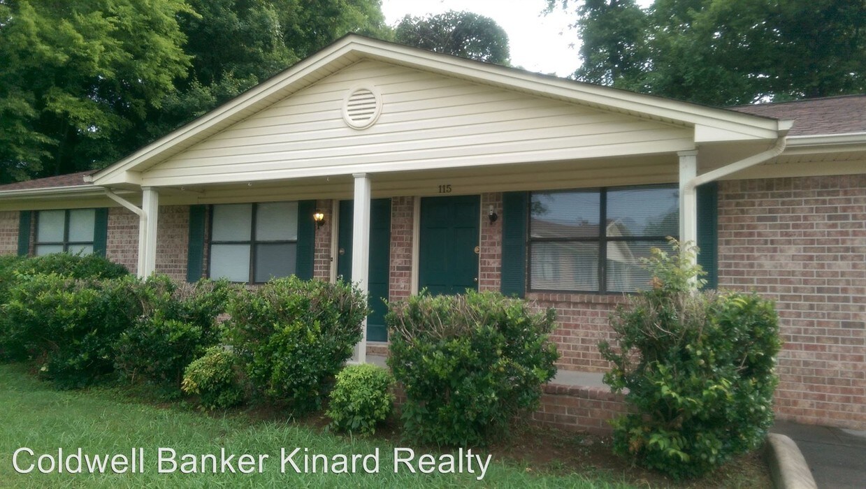 Primary Photo - 2 br, 1 bath Apartment - 115 Weeks Dr NE