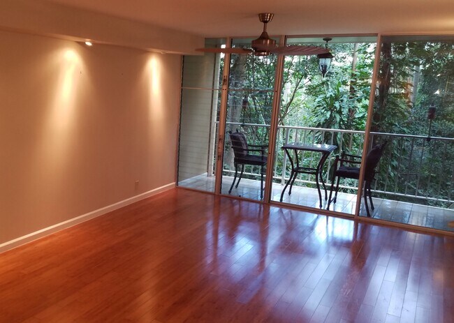 Foto del edificio - 95-227 Waikalani Dr