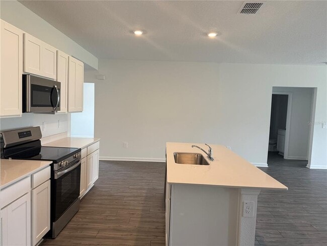 Foto del edificio - 14500 NW 165th Rd