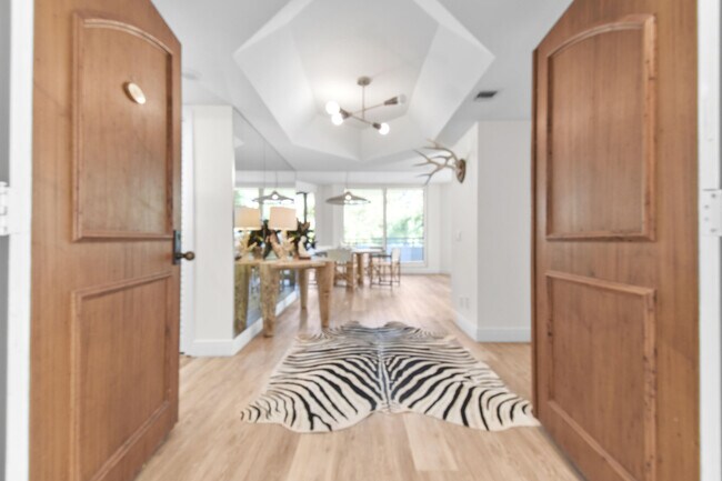 Foto del edificio - 3322 Casseekey Island Rd