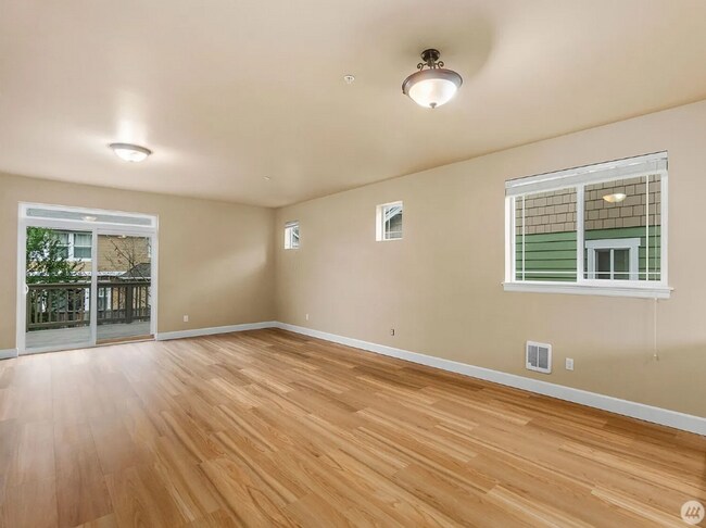 Foto del edificio - Rent: $2600 - 2 bed Condo