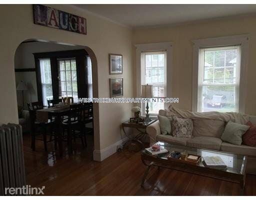 Building Photo - 3 br, 1 bath  - 583 Weld St