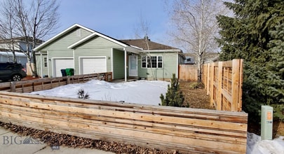 Building Photo - 421 N Hunters Way