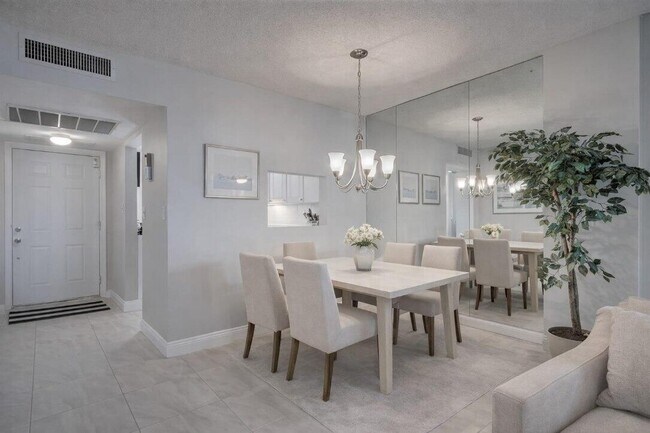 Building Photo - 4500 N Federal Hwy