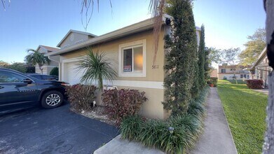 Building Photo - 5811 NW 57th Ave