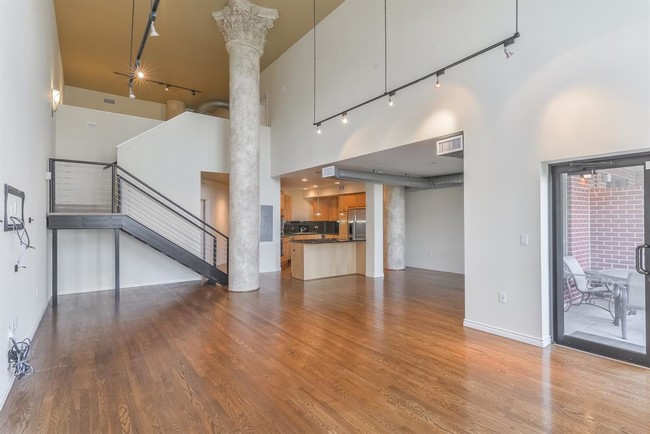 Building Photo - 3030 Post Oak Blvd