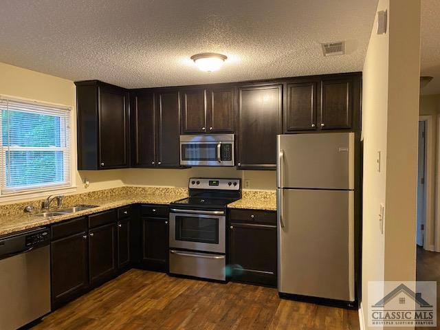 Foto del edificio - 1688 S Barnett Shoals Rd