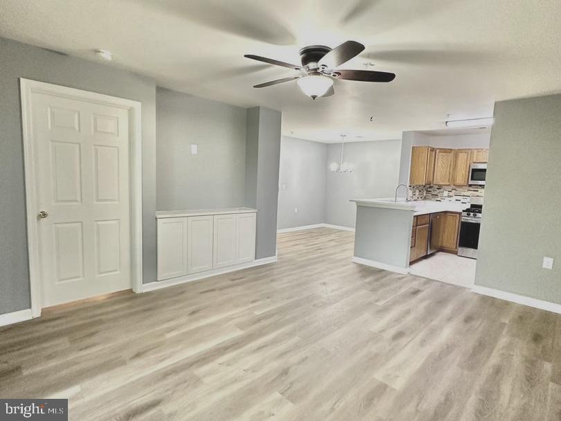 1060 Gardenview Loop Unit APT 102, Woodbridge, VA 22191 Room for Rent