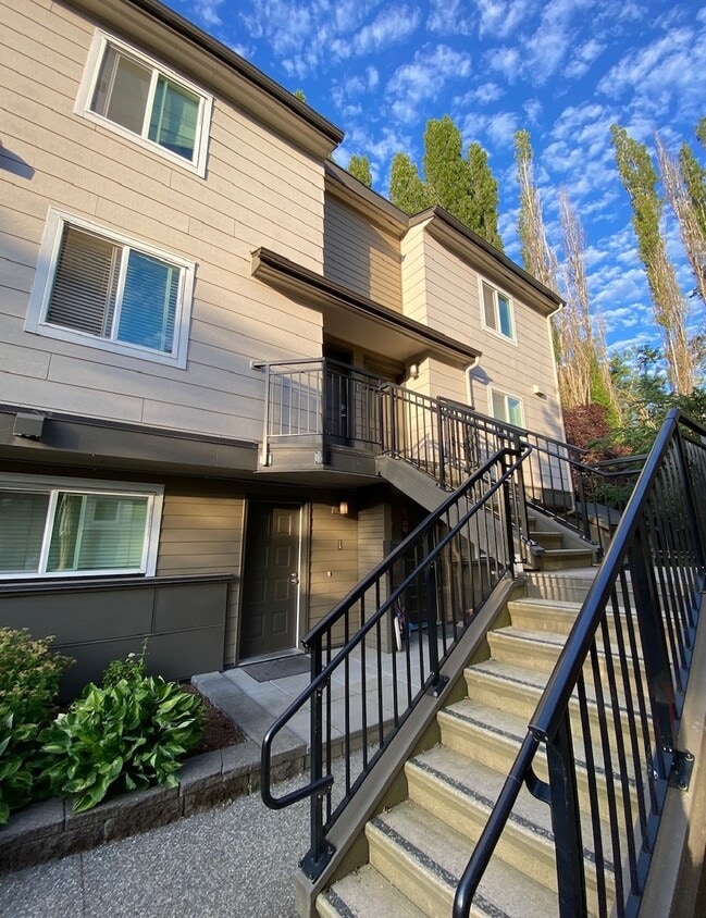 Photo - 15827 Leary Wy (Redmond, WA)