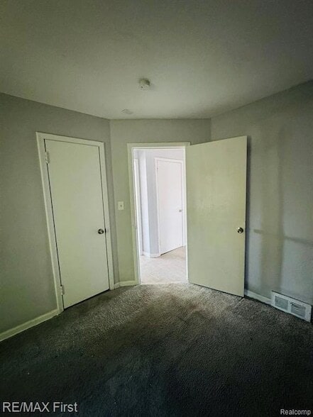 Foto del edificio - 15318 Whitcomb