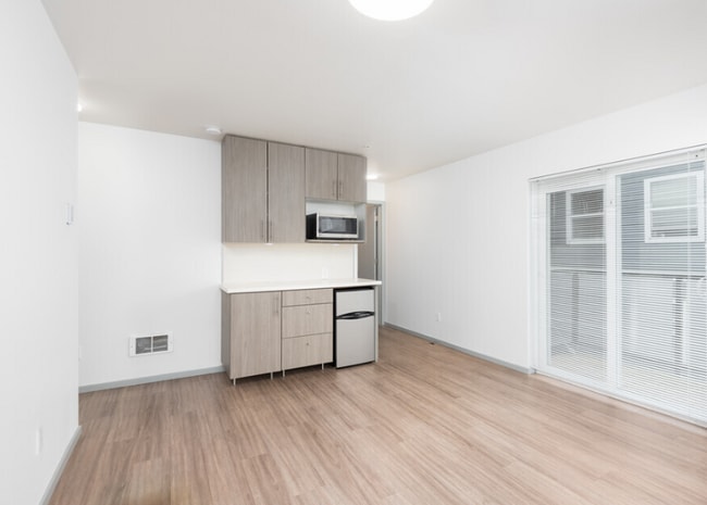 Building Photo - Vistana Apartments