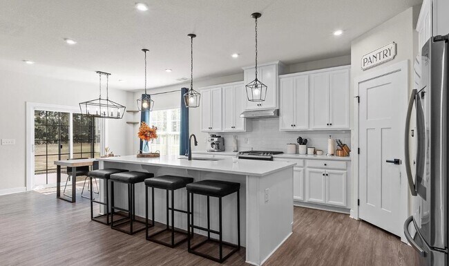 Foto del edificio - 121 Glenmoor Path