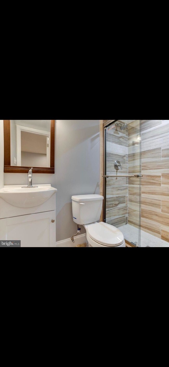 Foto del edificio - 2408 Keating St