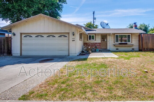 Photo - 1062 Kelly Dr House