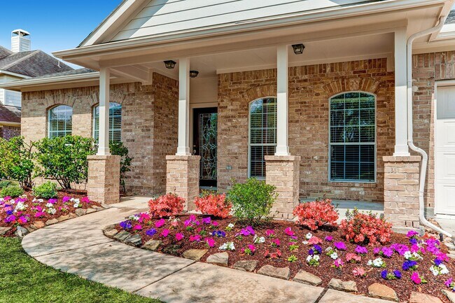 Foto del edificio - 6126 Bradford Ln