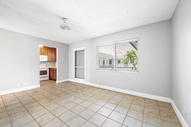 Foto del edificio - 1001 SE 16th St