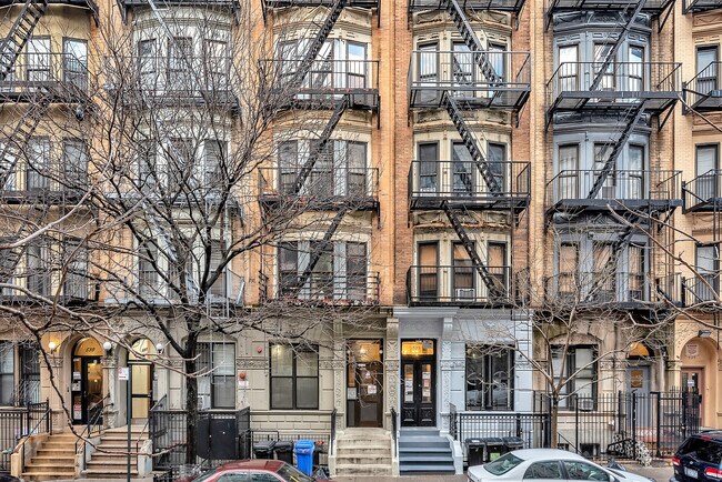 Foto del edificio - 533 W 144th St