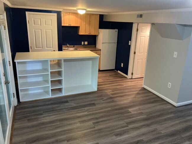 Foto del edificio - 500 Meadow Hall Dr