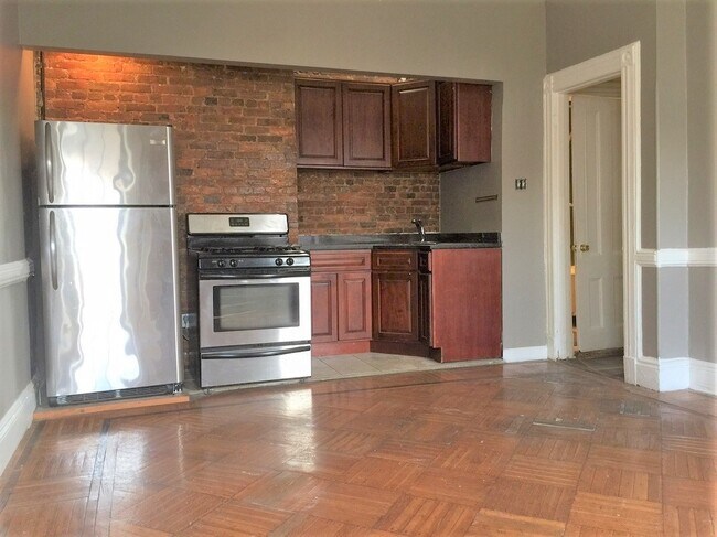 Building Photo - 159 Willoughby Ave