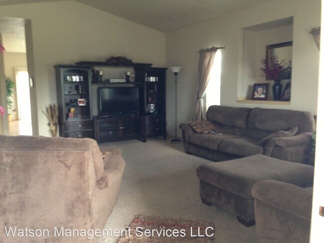 Foto del edificio - 3 br, 2 bath House - 4373 Mackinaw Ave SE