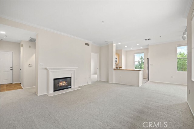 Building Photo - 2431 Watermarke Pl