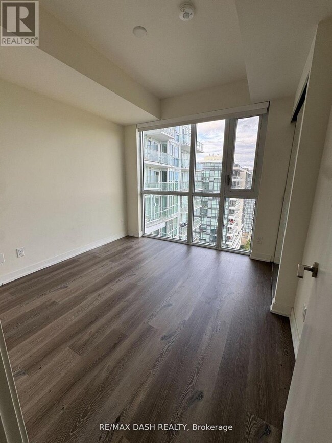 Photo du bâtiment - 10 Deerlick Ct