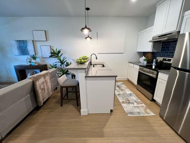 Foto del edificio - 1800 Riverview Dr
