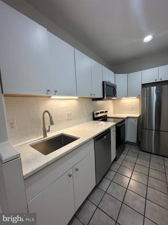 Foto del edificio - 343 S 18th St