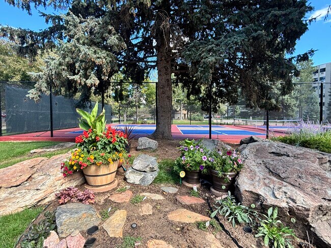 Foto del edificio - 13890 E Marina Dr