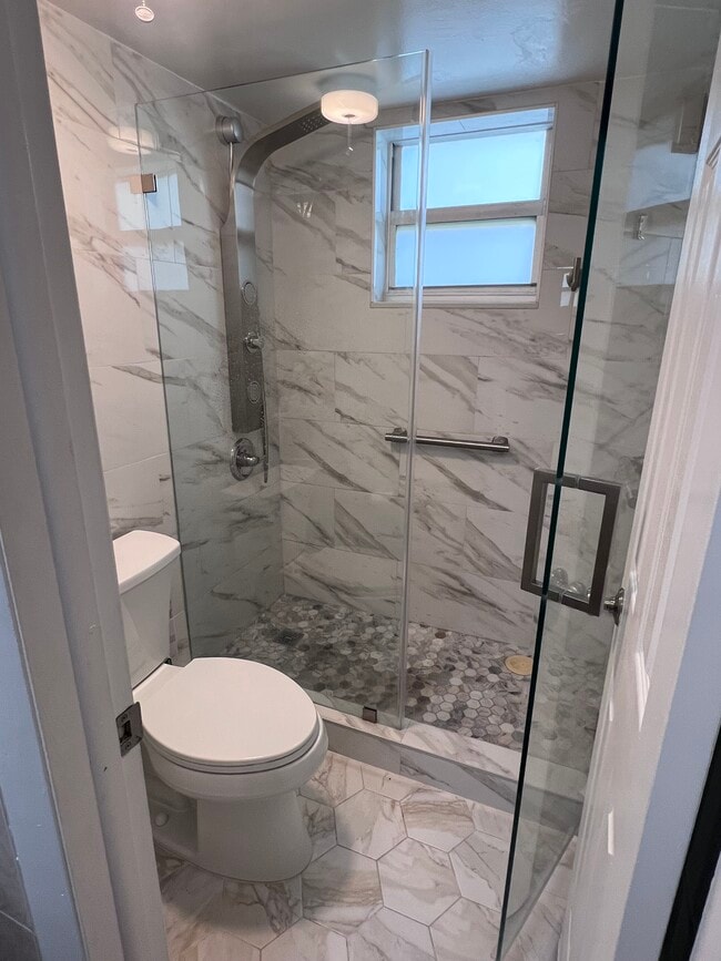 Building Photo - 10300 SW 24th St