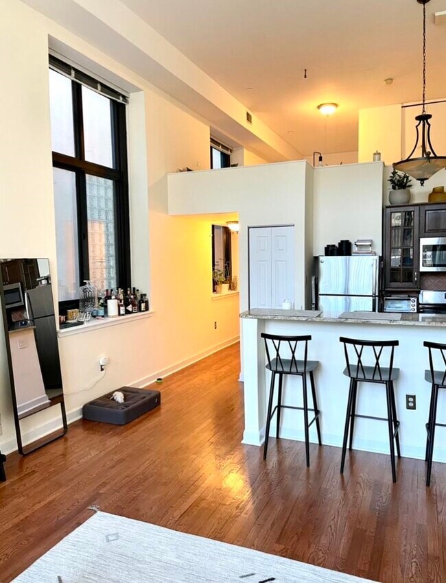 Foto del edificio - 518-530 Gregory Ave
