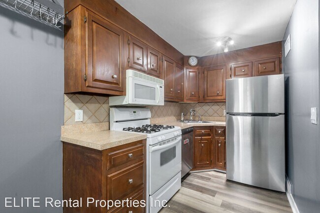 Building Photo - 3 br, 1 bath House - 1028 Cedarwood Road