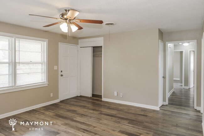 Foto del edificio - 116 Grant Dr