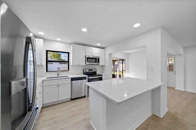 Foto del edificio - 517 Kennwood Ave