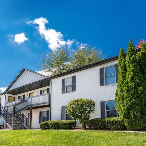 Building Photo - z-120125-Elevation Stonestreet