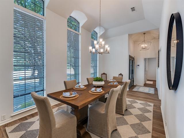 Foto del edificio - 7018 Woodland Dr