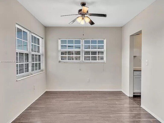 Foto del edificio - 2 bedroom in North Miami beach FL 33162