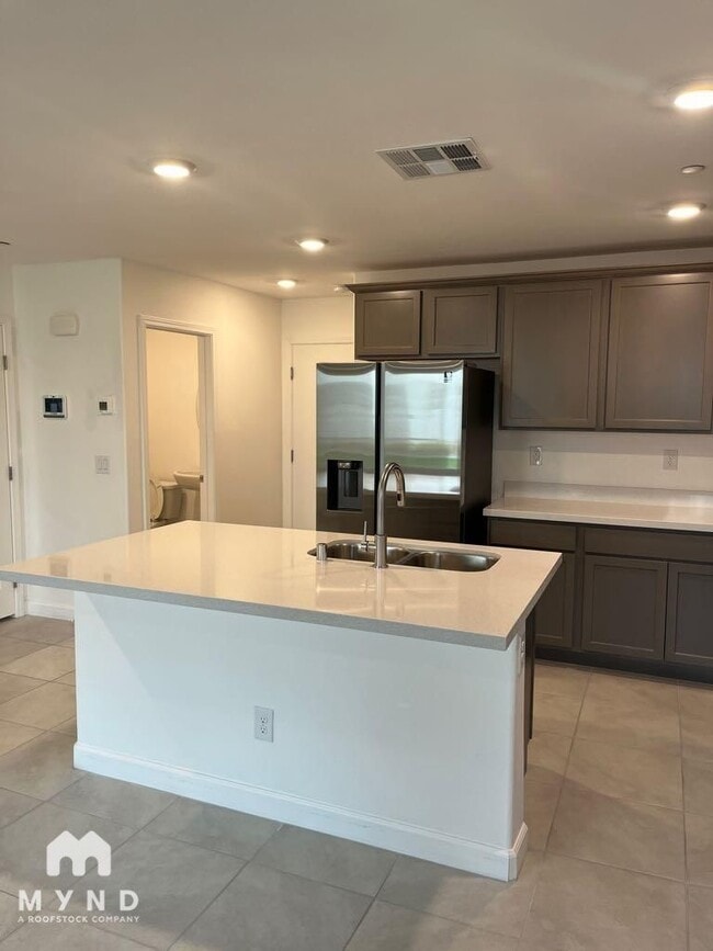 Foto del edificio - 3534 Alpheus River Ave