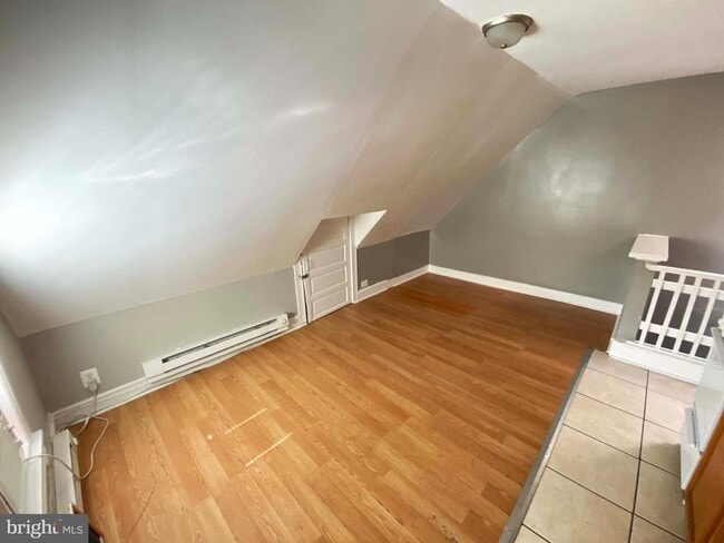 Foto del edificio - 408 E Roosevelt Blvd